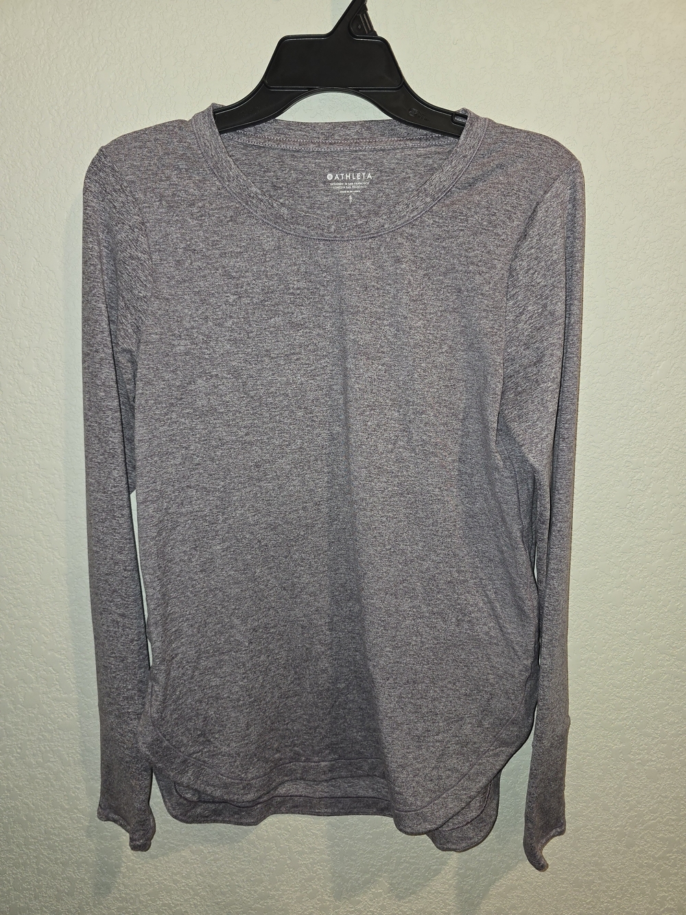 ​Athleta Heathered Purple Long Sleeve Activewear Top with Thumbholes